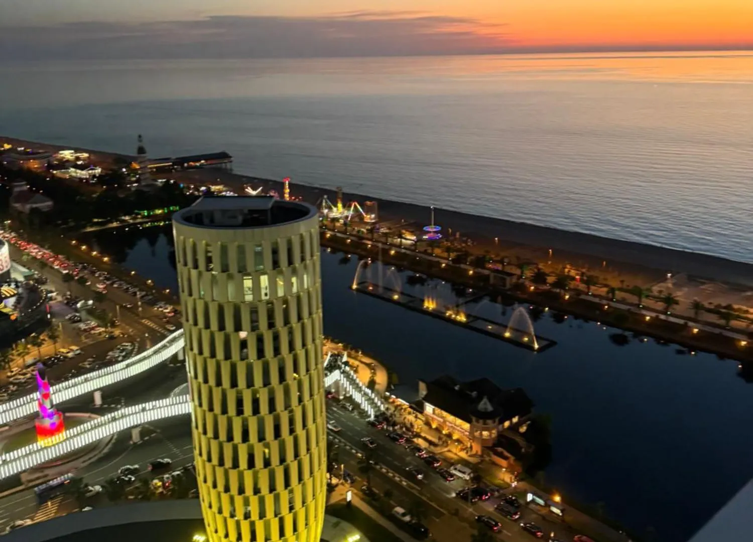 Allince Palace By Marriott Batumi 5*,